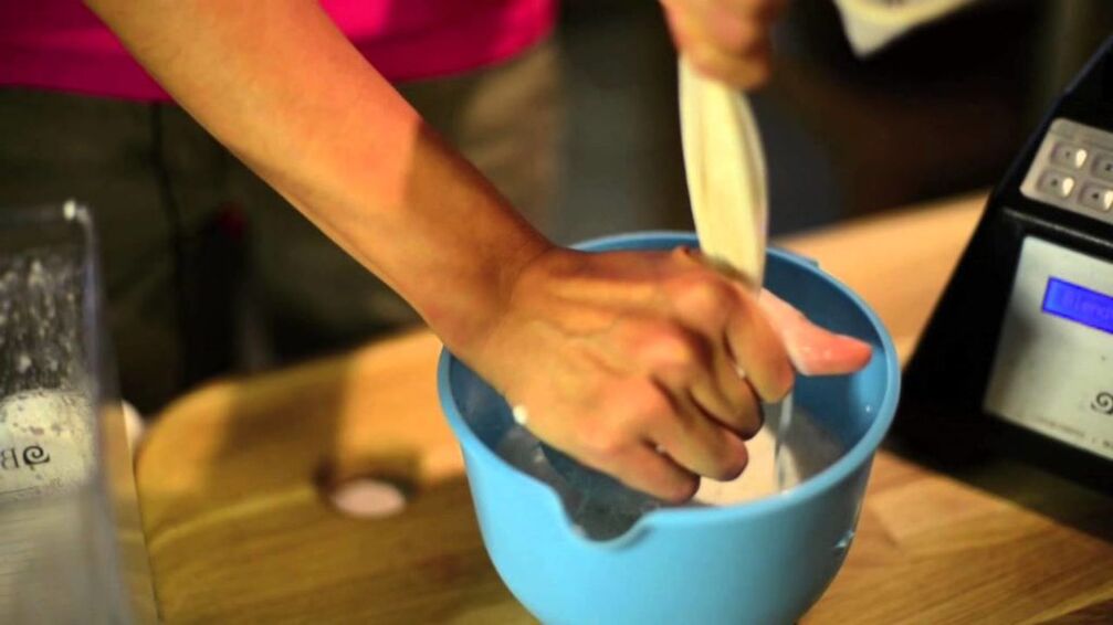 Preparación de leite a partir de sementes de cabaza para eliminar os vermes nos nenos